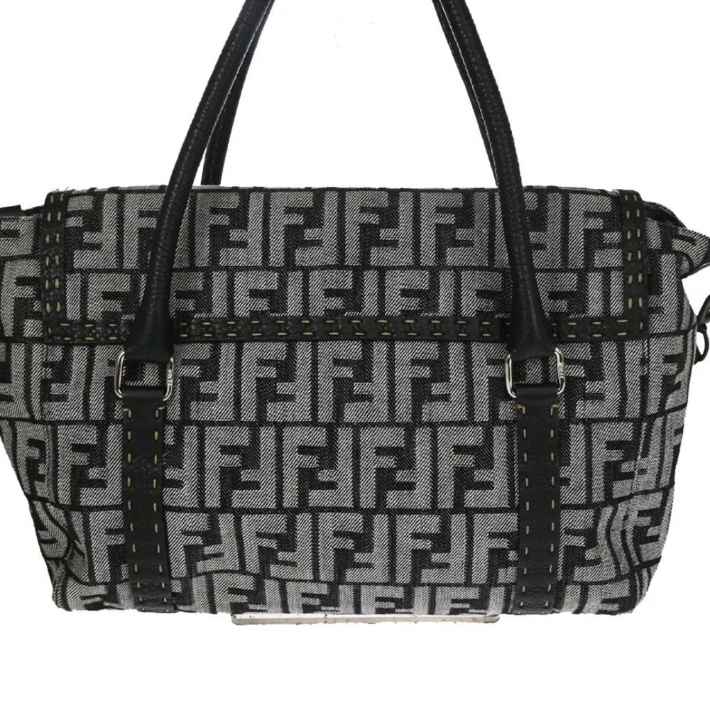FENDI ZUCCA CANVAS BAG 🖤🩶 with COA - Picture 2 of 12